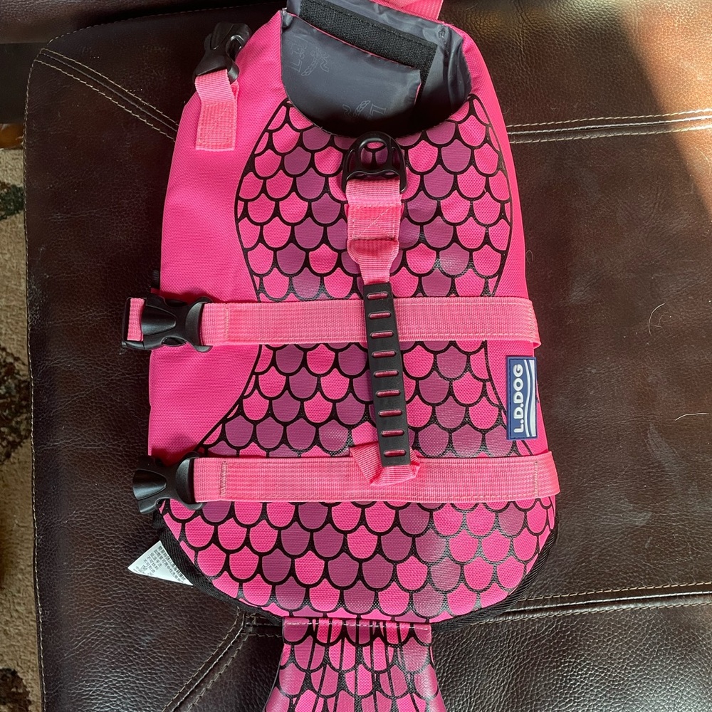 Dog mermaid life vest